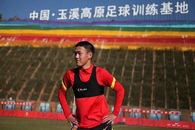 “敢啸”！和康华想当首位纳西族成年国脚